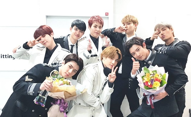 EXO chiến thắng trên sân khấu Music Bank